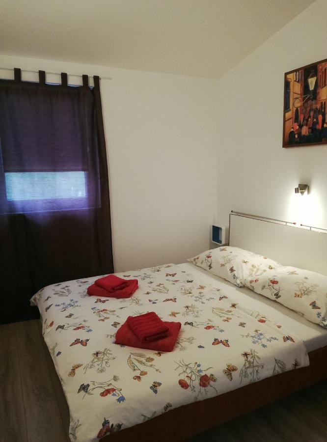 Apartment Anita Fazana Ngoại thất bức ảnh